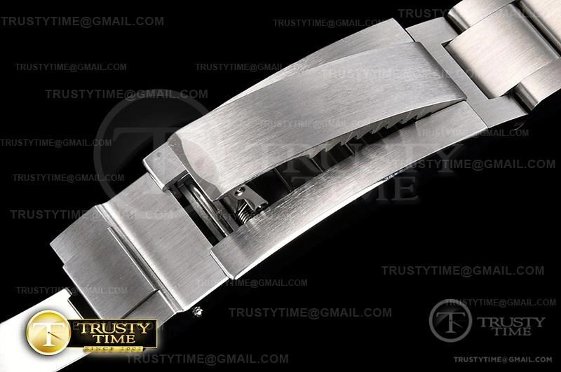 ROLSD093 – Deep Sea Dweller Black