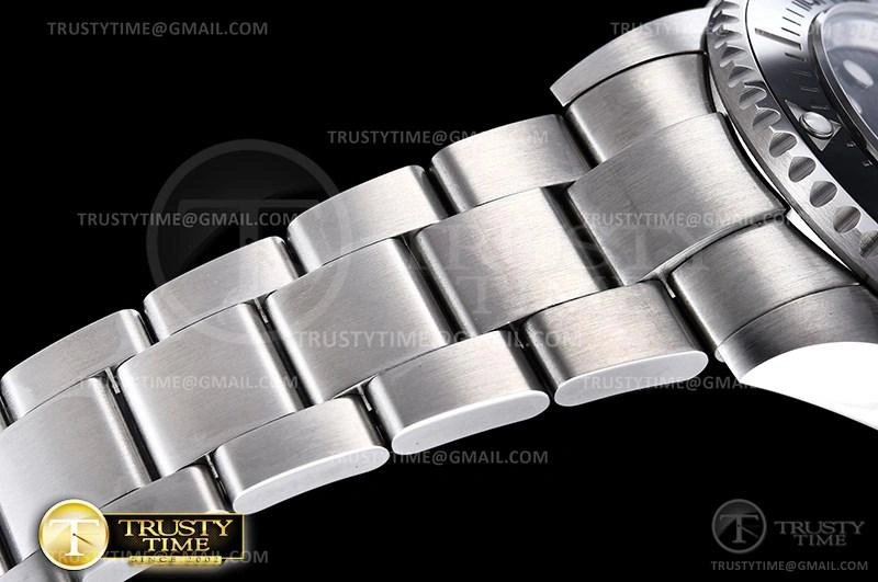 ROLSD098A – Seadweller