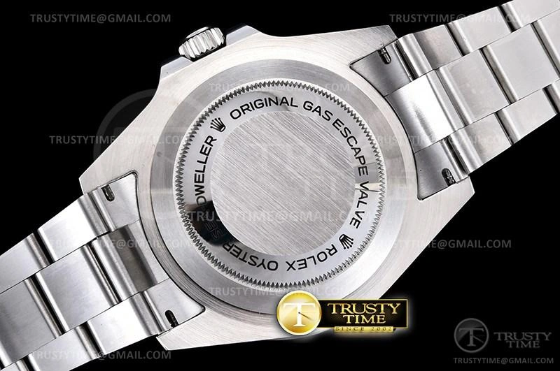 ROLSD098A – Seadweller