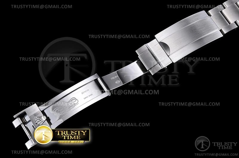 ROLSUB0288 – Submariner 116610LV 904L SS SS Green V2S ZZF SA3135