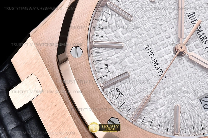 Hyperpeter Royal Oak 15400 RG LE White APSF MY9015