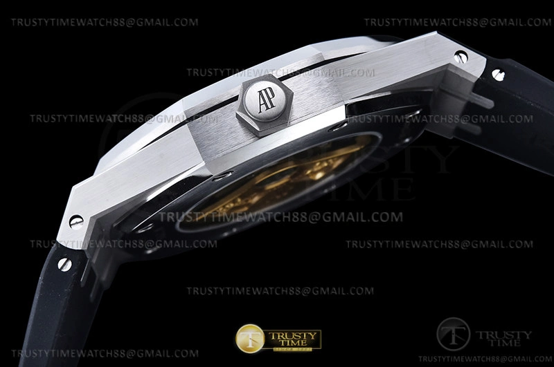 Royal Oak 15400 SS RU White APSF V3 A3120