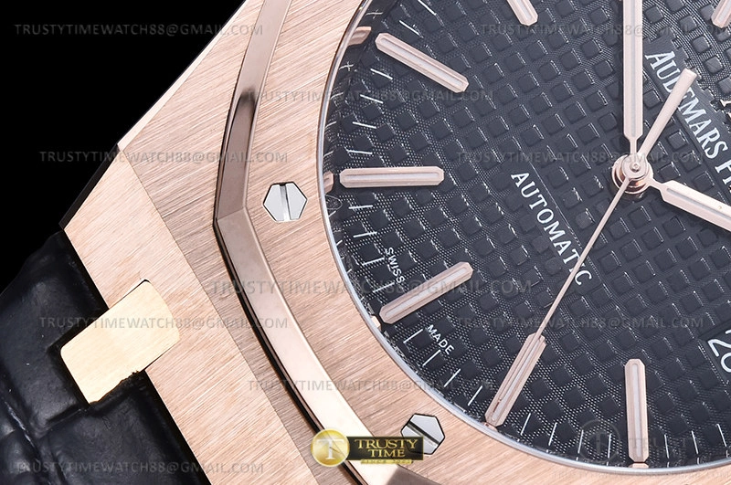 Affordable Royal Oak 15400 Weighted RG LE Black APSF A3120