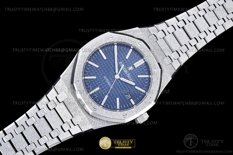Royal Oak 15410 Frosted SS SS Blue ZF A3120