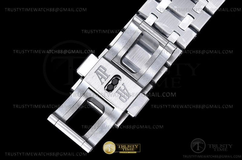 Royal Oak 15410 Frosted SS SS Blue ZF A3120