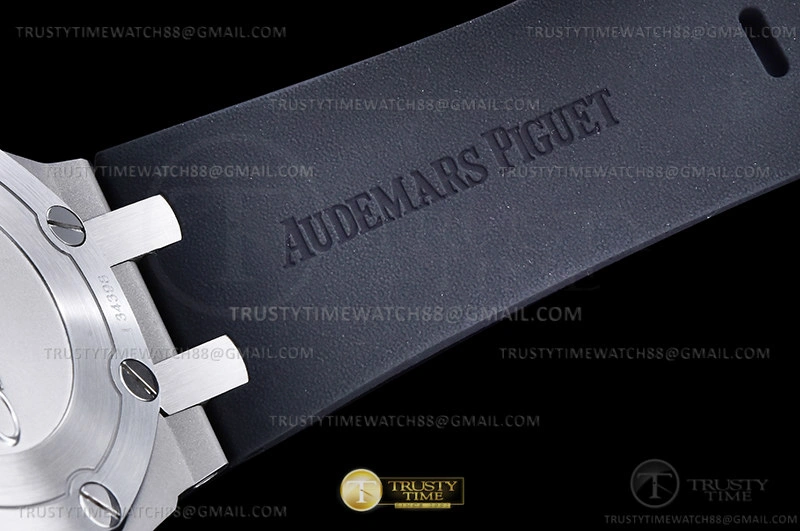 Affordable Royal Oak Offshore Diver 15703 SS RU Black APSF MY9015