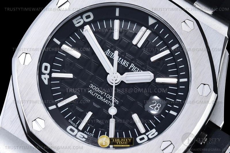 Royal Oak Offshore Diver 15703 SS RU ZF V2 A3120