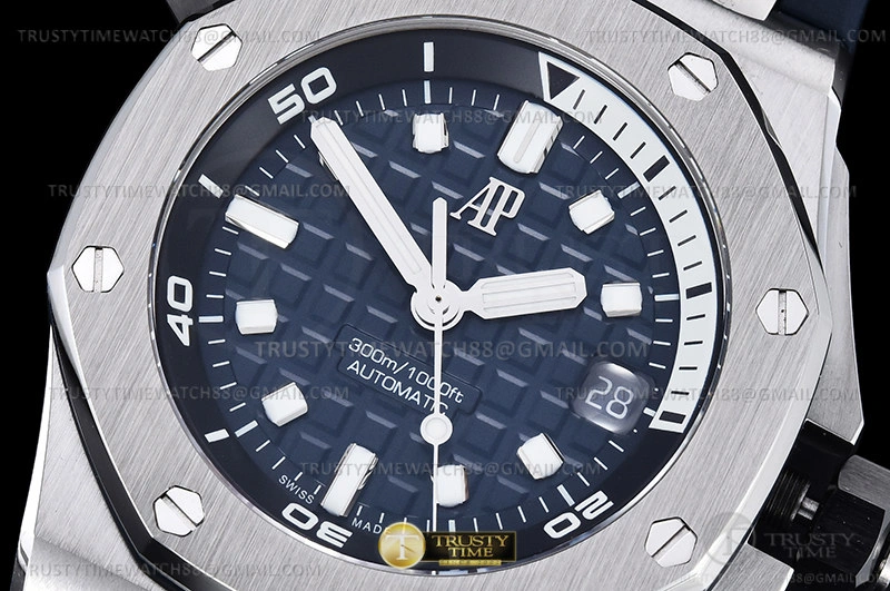 Hyper Peter Royal Oak Offshore Diver 15720 SS RU Blue APF A4308
