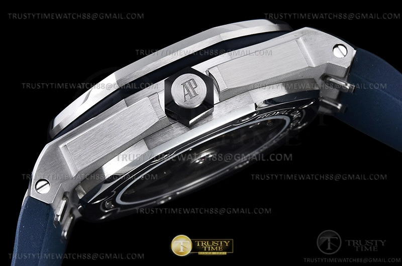 Hyper Peter Royal Oak Offshore Diver 15720 SS RU Blue APF A4308