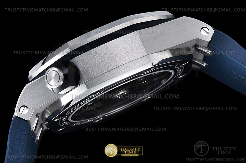 Hyper Peter Royal Oak Offshore Diver 15720 SS RU Blue APF A4308