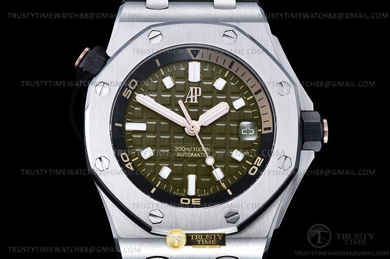 Cheap HOT Royal Oak Offshore Diver 15720 SS RU Grn APF A4308