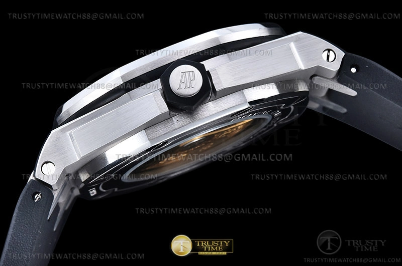 Hyper Peter Royal Oak Offshore Diver Dis 15710 SS RU APSF MY9015