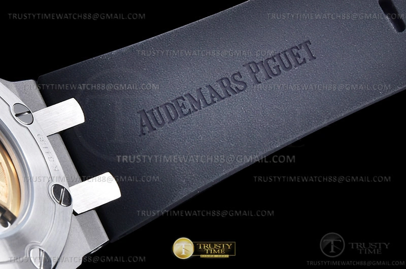 Hyper Peter Royal Oak Offshore Diver Dis 15710 SS RU APSF MY9015