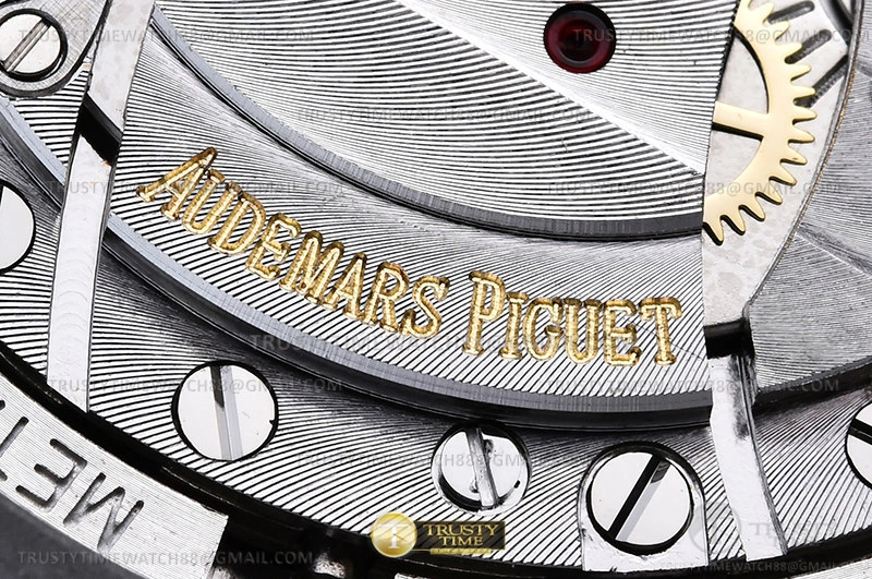 Hyper Peter Royal Oak Offshore Diver Dis 15710 SS RU APSF MY9015