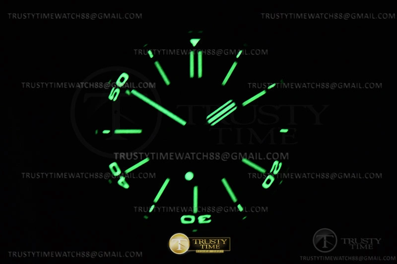 Hyper Peter Royal Oak Offshore Diver Dis 15710 SS RU APSF MY9015