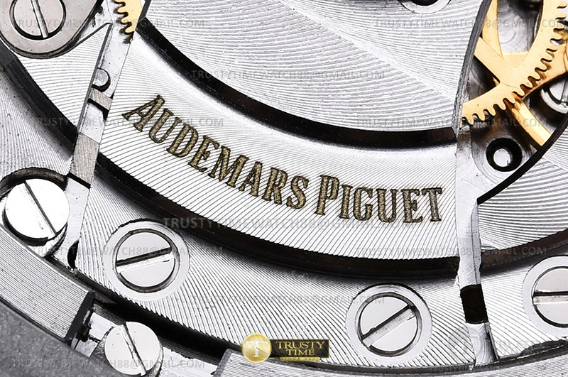 Hyper Peter Royal Oak Offshore Diver Dis 15710 SS RU APSF V2 A3120