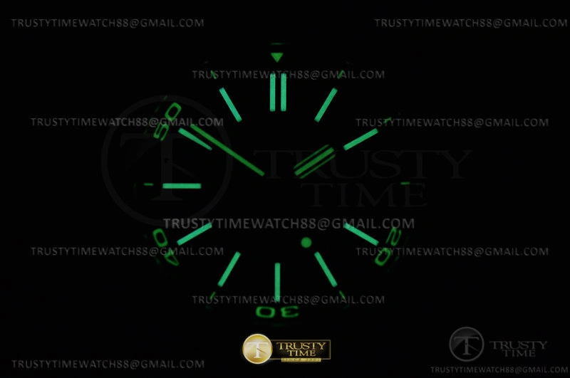 Hyper Peter Royal Oak Offshore Diver Dis 15710 SS RU APSF V2 A3120