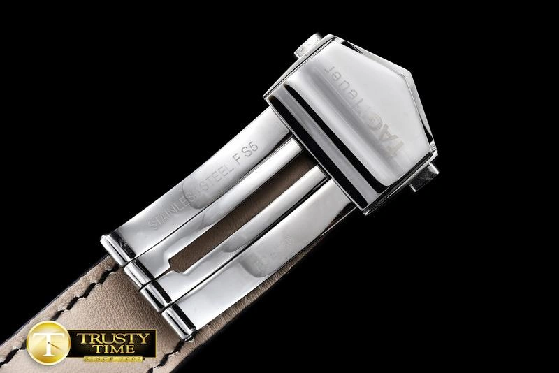 TAG0292 – Grand Carrera Pendulum