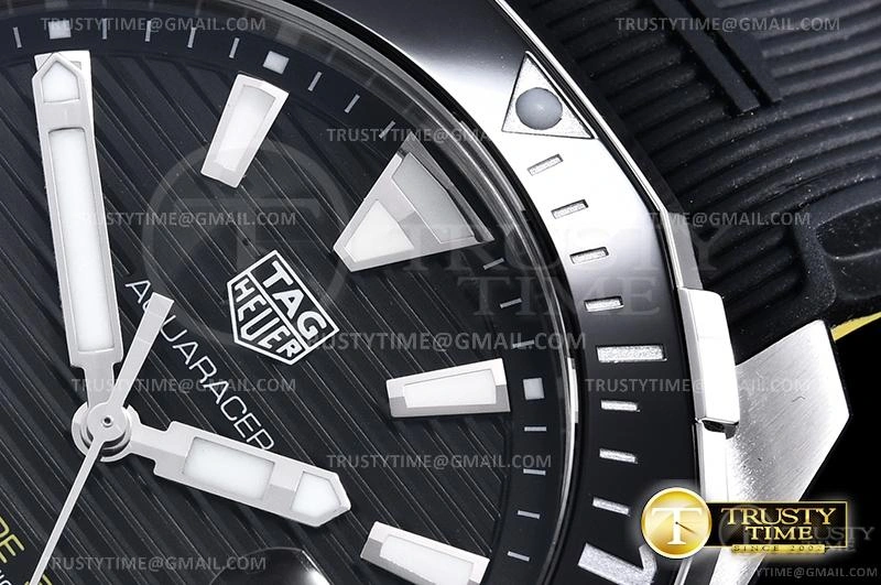 TAG0339B – Aquaracer Caliber