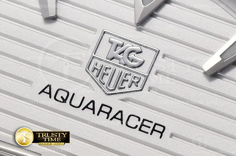 TAG0352C – Aquaracer Caliber