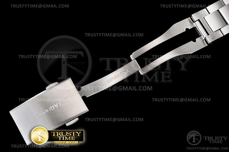 TAG0352C – Aquaracer Caliber