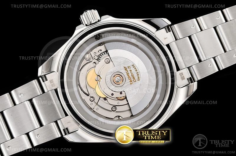 TAG0352C – Aquaracer Caliber