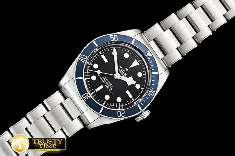 TUD042 – Heritage Black Bay