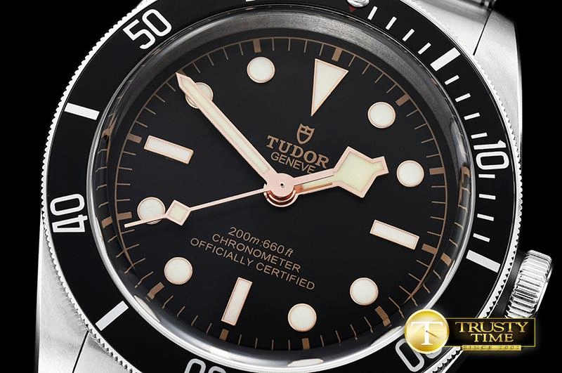 TUD045 – Heritage Black Bay