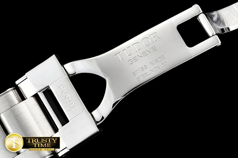 TUD052 – Heritage 2016 Black Bay