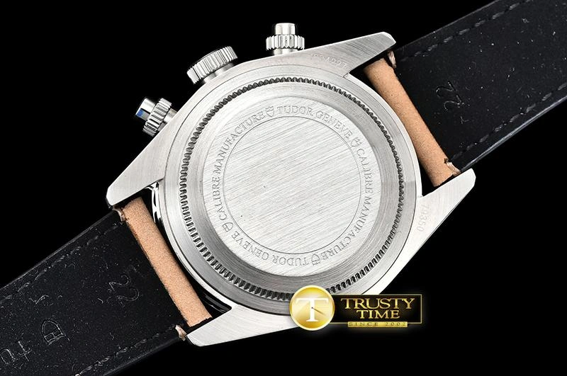 TUD054 – Heritage Black Bay