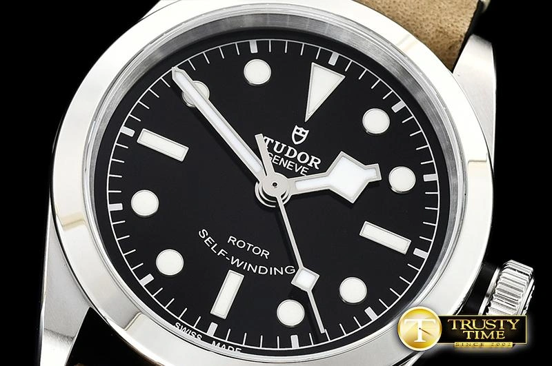 TUD059B – Heritage Black Bay