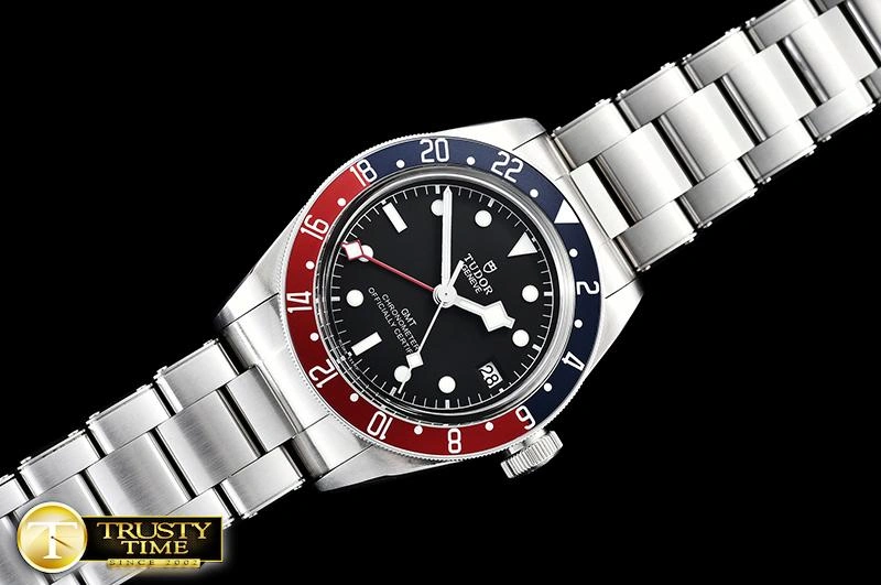 Hyperpeter TUD060 – Black Bay