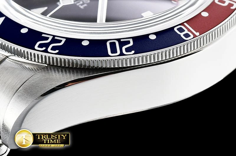 Hyperpeter TUD060 – Black Bay