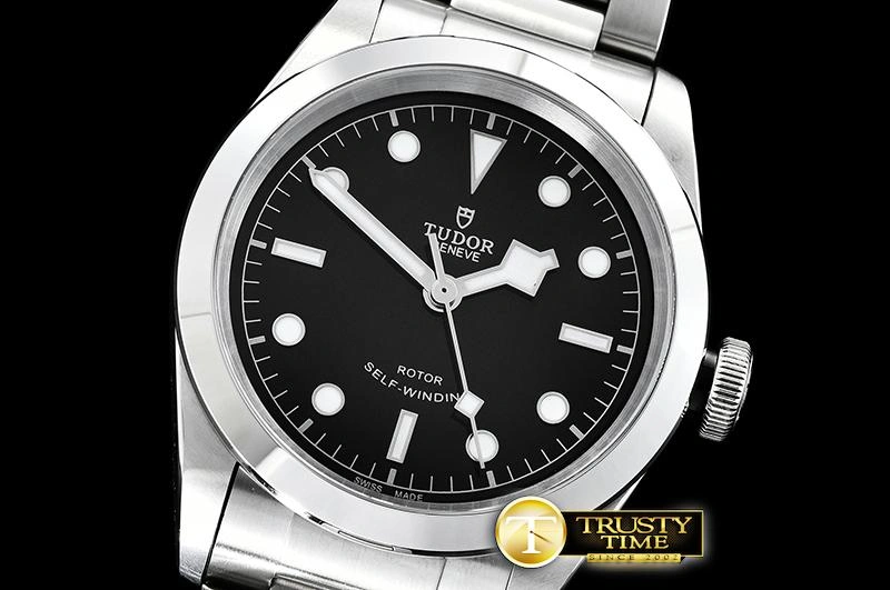 TUD063B – Heritage Black Bay