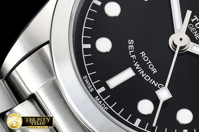 TUD064A – Heritage Black Bay