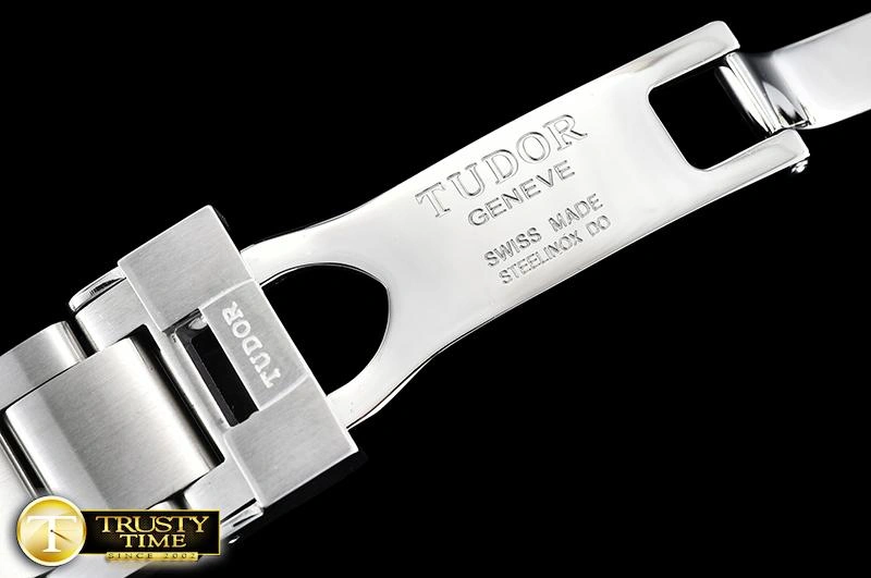 TUD064A – Heritage Black Bay