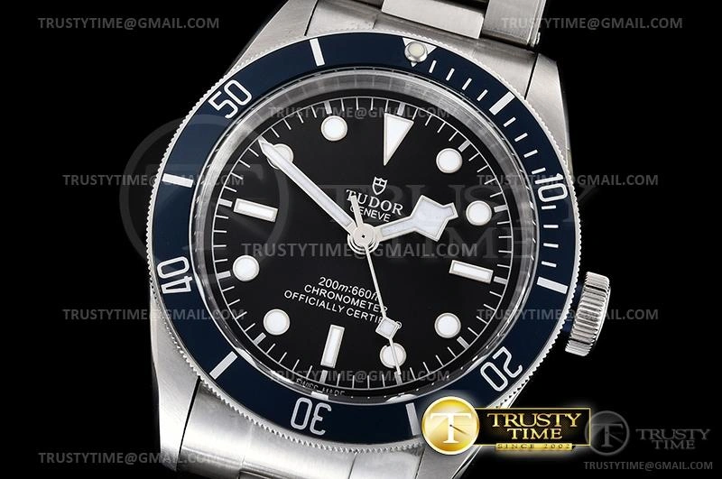 TUD071B – Heritage Black Bay