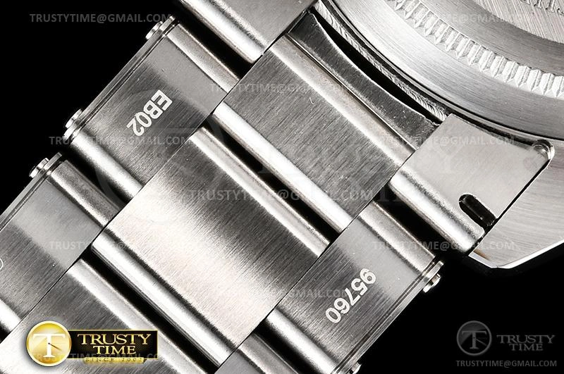 TUD071B – Heritage Black Bay