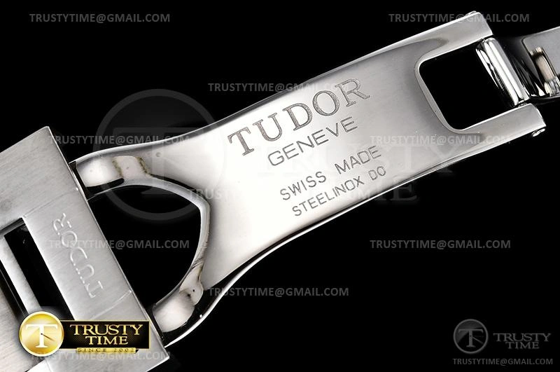 TUD071D – Heritage Black Bay