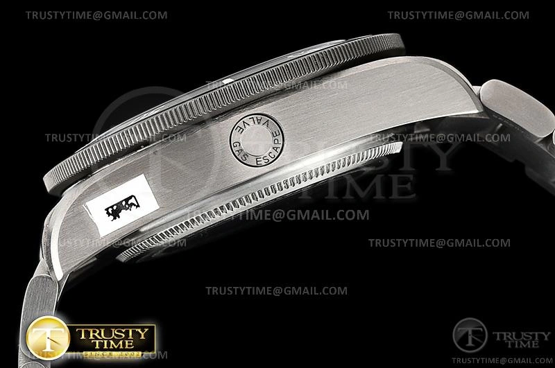 TUD072 – Tudor Pelagos Titanium