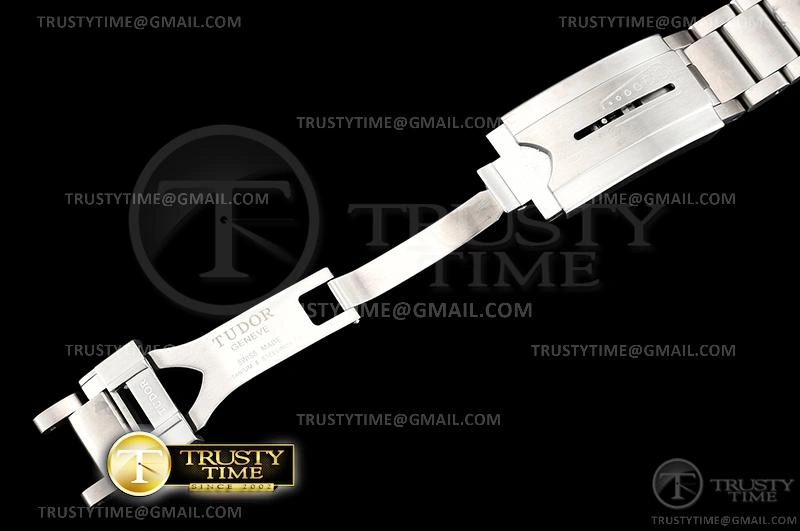 Hyperpeter TUD073 – Tudor Pelagos Titanium