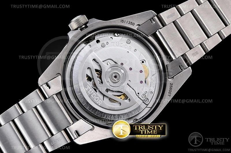 Hyperpeter TUD073 – Tudor Pelagos Titanium