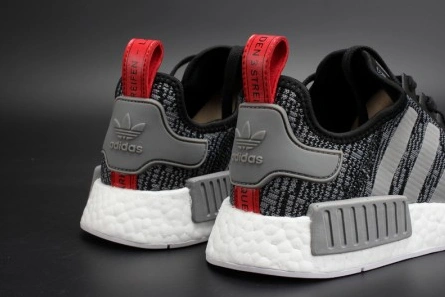 Style match ADIDAS NMD R1 GLITCH CAMO PACK BLACK   SOLID GREY  MENS BB2884 DailyWear 8716