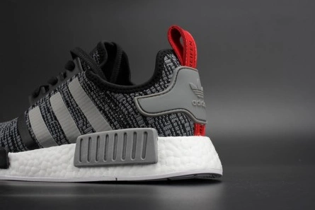 Style match ADIDAS NMD R1 GLITCH CAMO PACK BLACK   SOLID GREY  MENS BB2884 DailyWear 8716