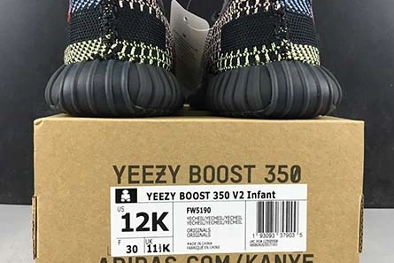 Non-authentic version ADIDAS YEEZY BOOST 350 V2 “YECHEIL” FW5190 EasyMatch 1620