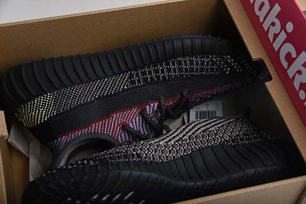 Close-to-original ADIDAS YEEZY BOOST 350 V2 “YECHEIL” REFLECTIVE FX4145 ModernLook 2118