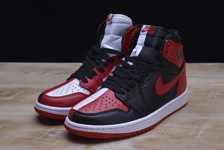 Parallel design AIR JORDAN 1 RETRO Lightweight 3040
