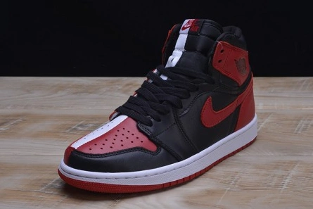Parallel design AIR JORDAN 1 RETRO Lightweight 3040