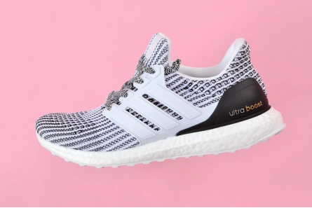 Adidas Ultra Boost 4.0 Size 8  Black   White Oreo Running Footwear BB9249 Functional 7753