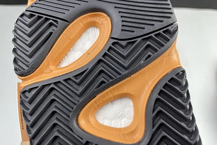 Price-wise Adidas Yeezy Boost 700 Bright Blue GZ0541 Vibrant 5488